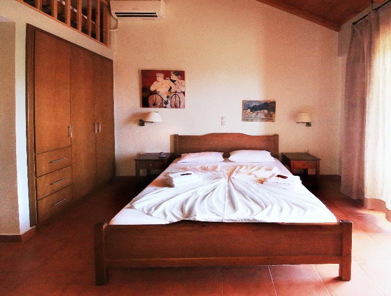 Xenios Apartments Agios Nikolaos  Esterno foto